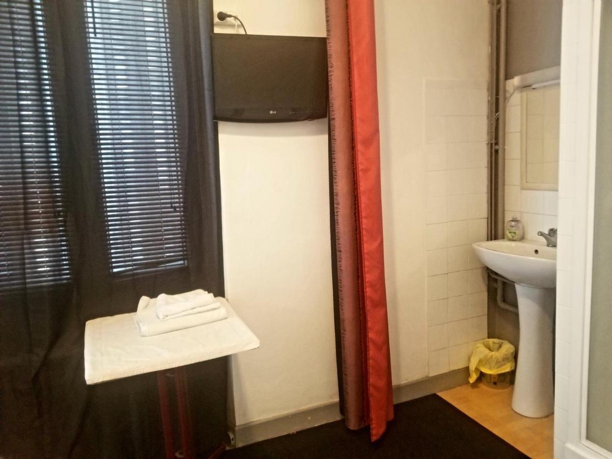 Hotel Le Tram Fontaine  Bagian luar foto